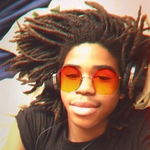 Meet your Posher, Malik